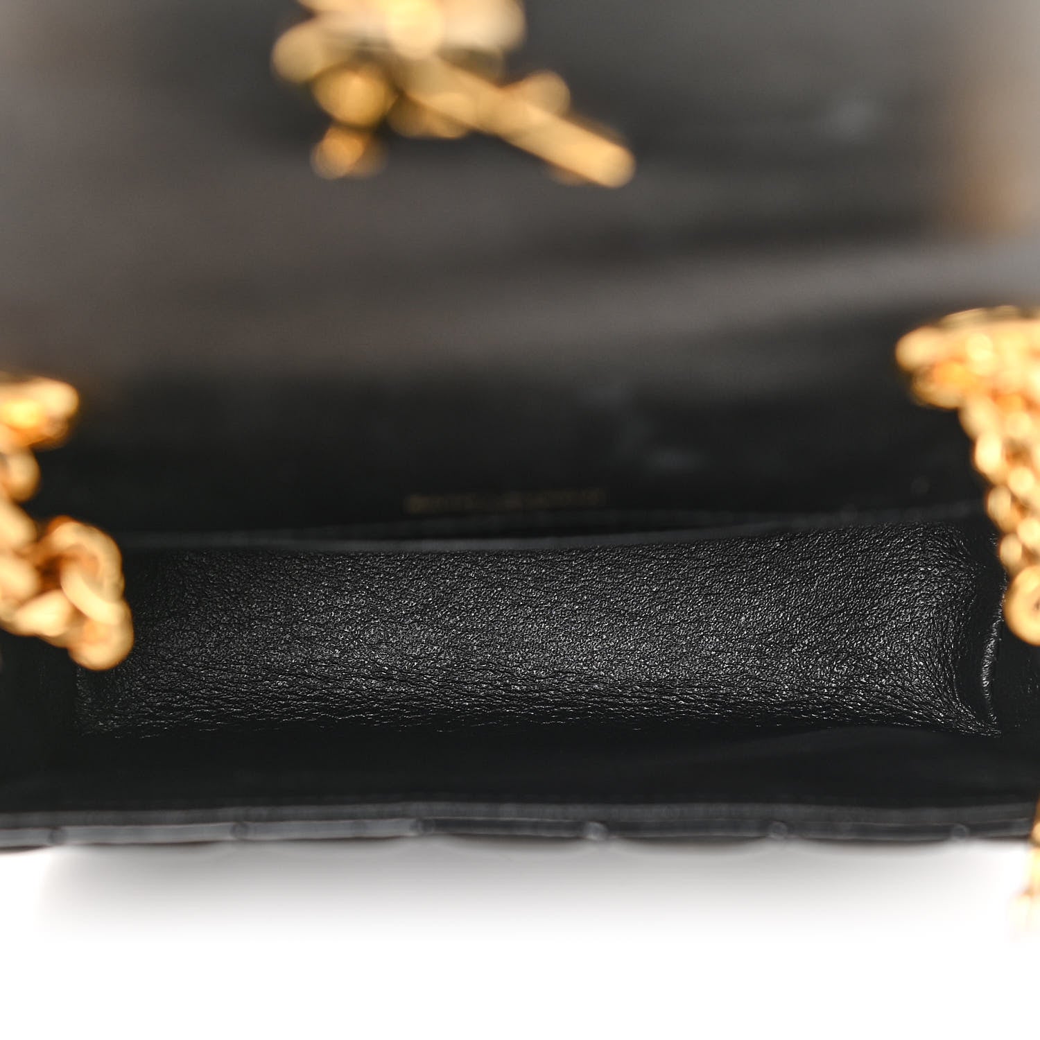 Saint Laurent Patent Calfskin Matelasse Monogram Small Vicky Chain Bag Black 5 of 9