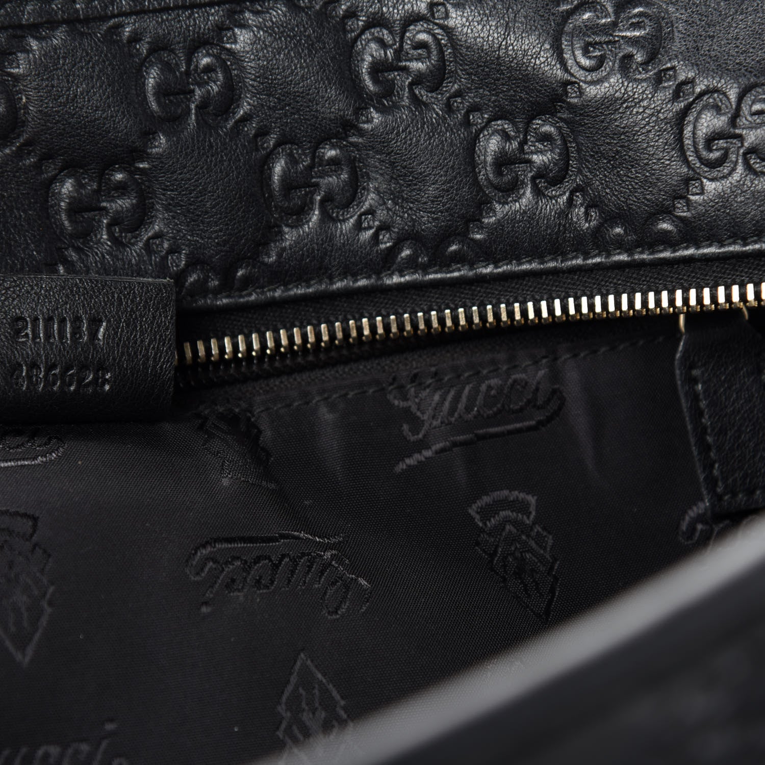 Gucci Guccissima Medium Zippered Shopping Tote Black 13 of 14