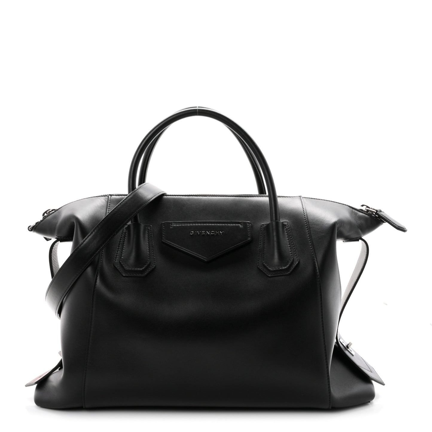 Smooth Calfskin Medium Soft Antigona Black