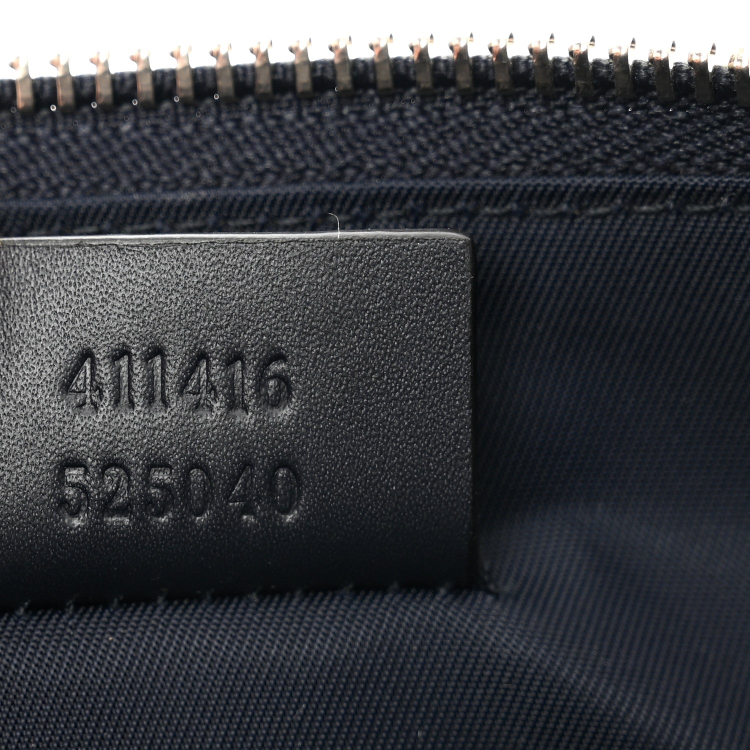 Gucci GG Supreme Monogram Blooms Large Zip Pouch Blue 7 of 9