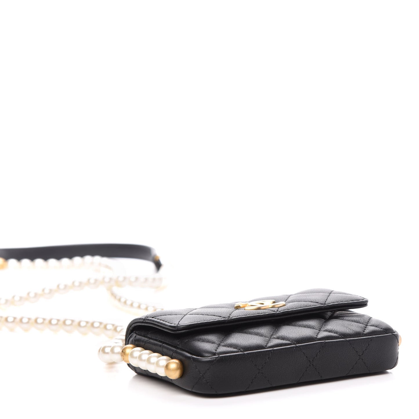 Calfskin Quilted About Pearls Card Holder Flap With Chain Black