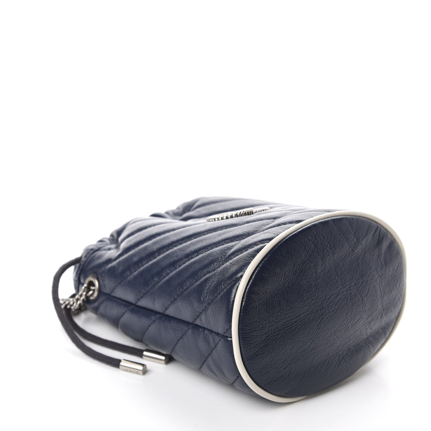 Vintage Effect Calfskin Matelasse Diagonal Mini Torchon GG Marmont 2.0 Bucket Bag Blue Agata Mystic White