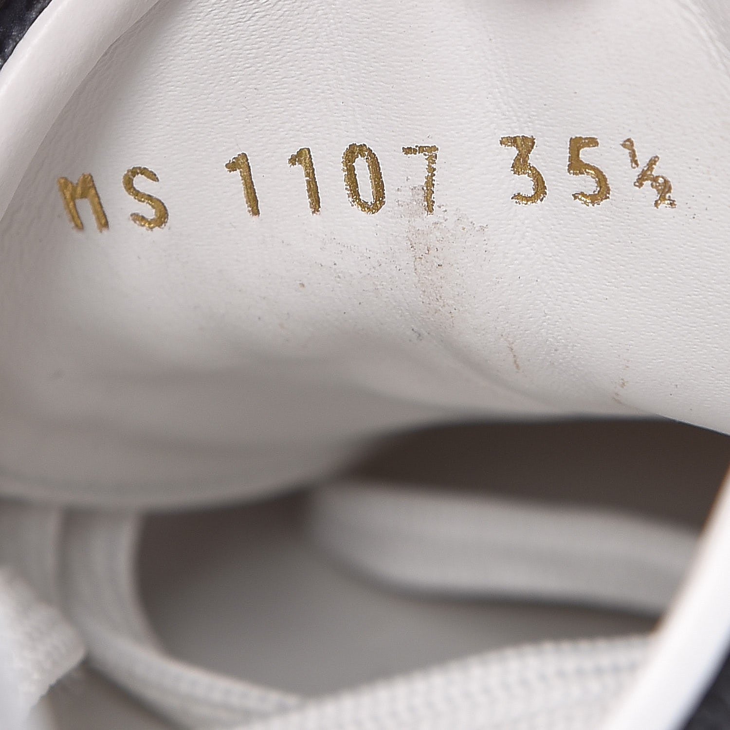 Louis Vuitton Damier Azur Overcloud Sneakers 35.5 9 of 12