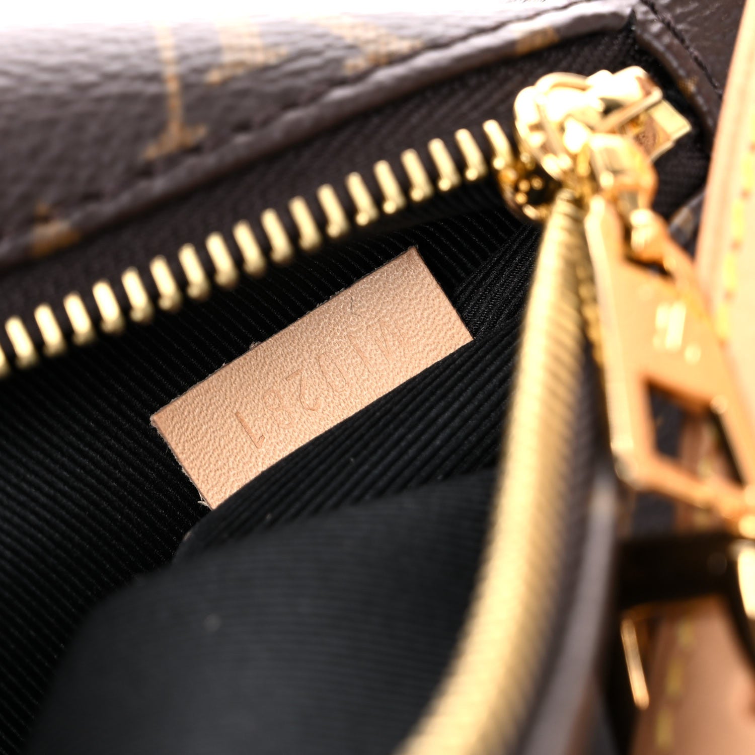 Louis Vuitton Monogram Bumbag 7 of 12