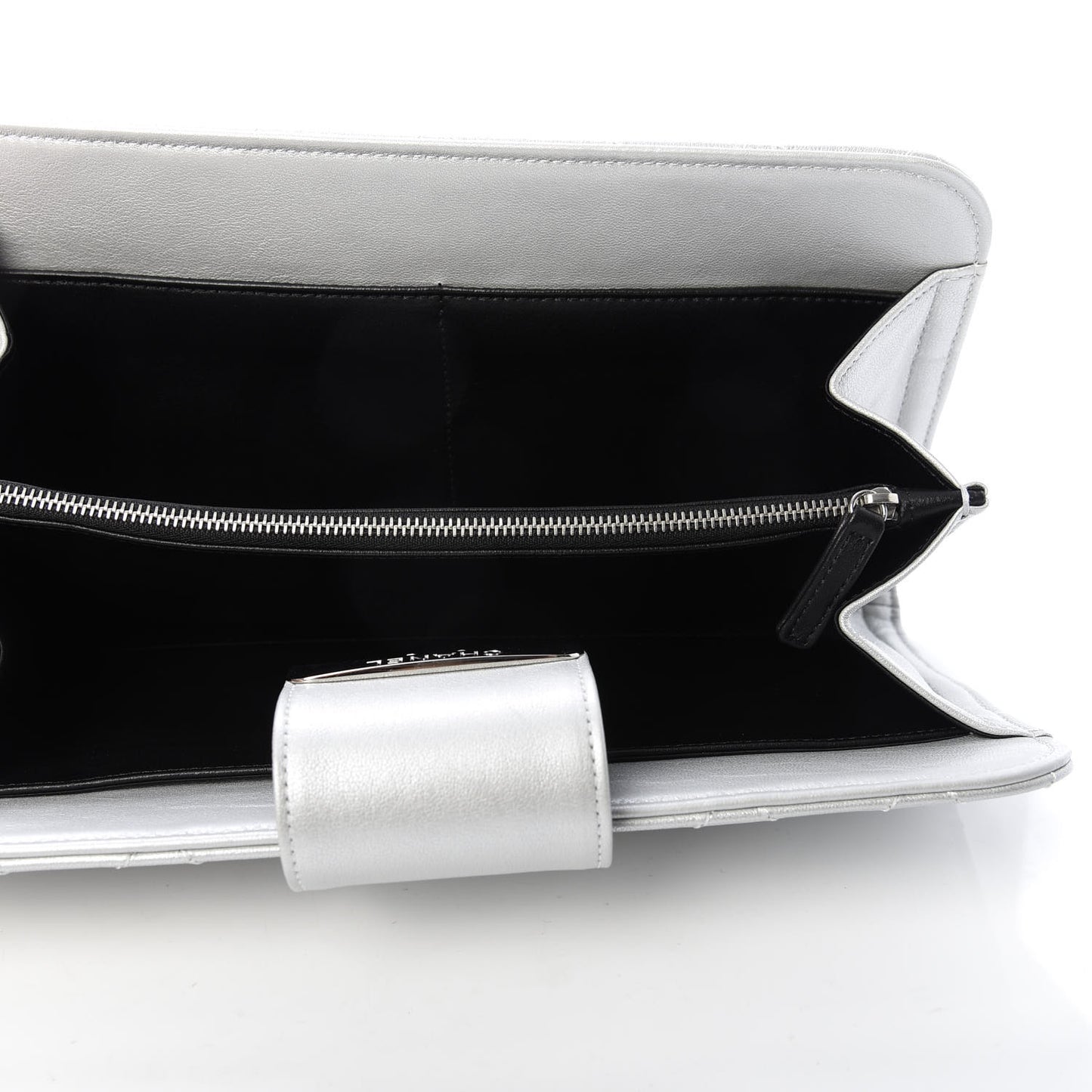 Metallic Sheepskin Quilted Beauty Lock Clutch Silver
