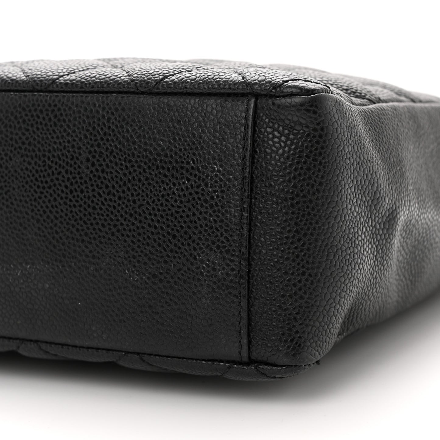 Caviar Quilted Petit Shopping Tote PST Black