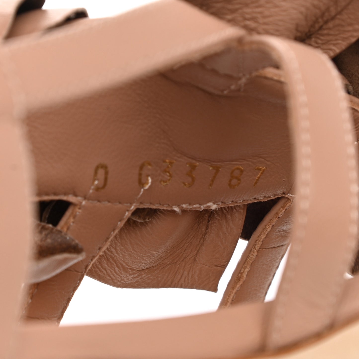Lambskin Camellia Thong Sandals 35 Beige