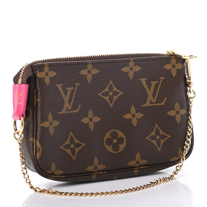 Louis Vuitton Monogram 2018 Christmas Animation Mini Bears Pochette Accessories 3 of 7