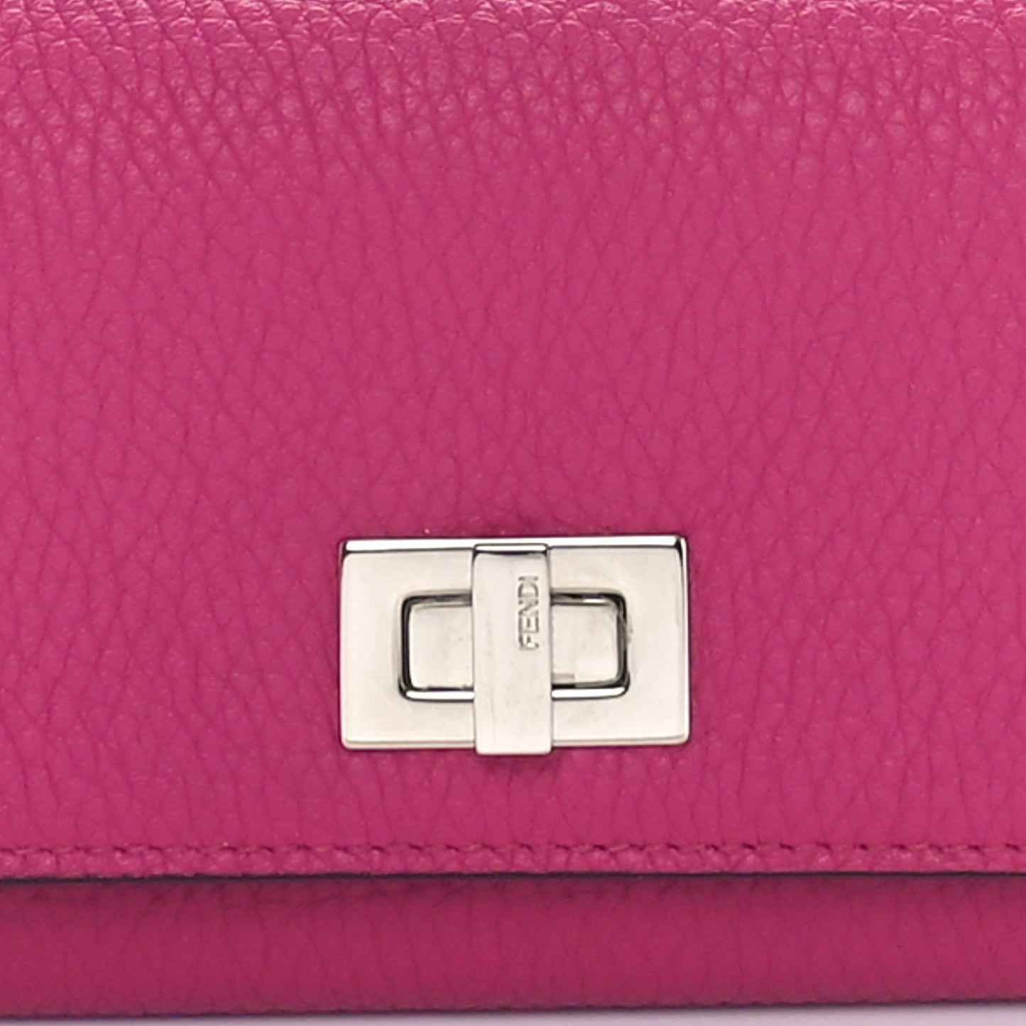 Cuoio Romano Vitello Grace Selleria Peekaboo Continental Wallet Geranio