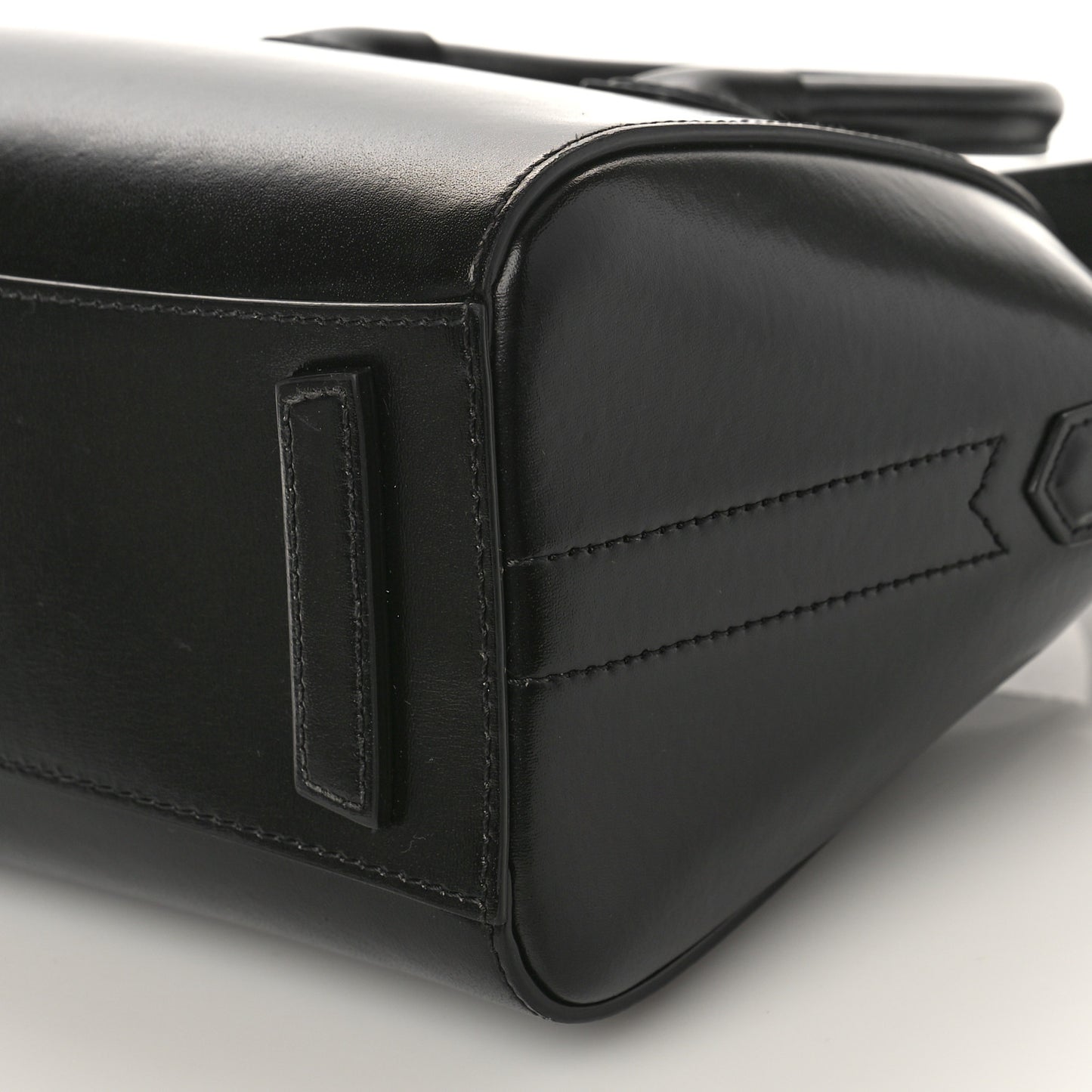 Shiny Lord Calfskin Mini Antigona Black
