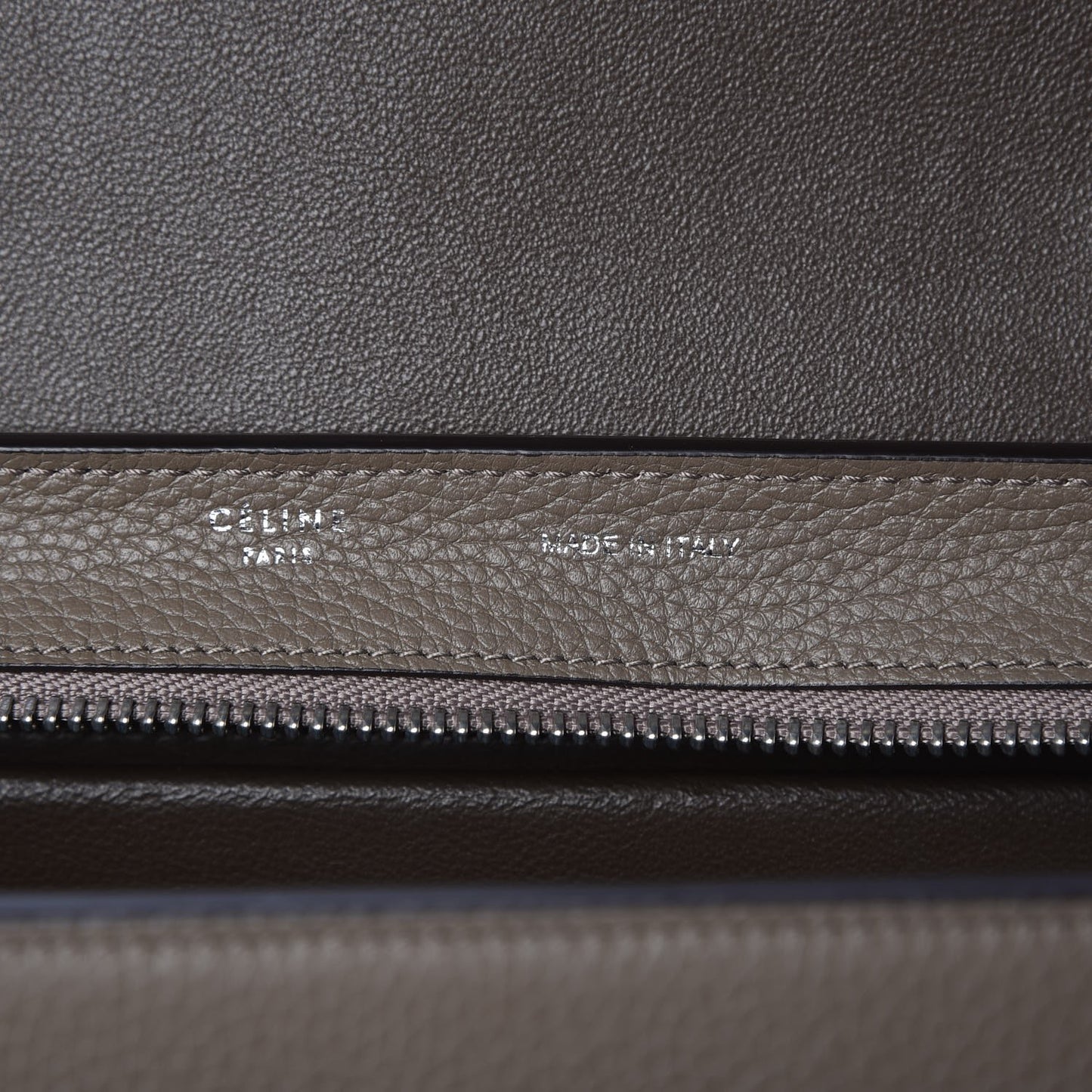 Drummed Calfskin Suede Small Trapeze Souris