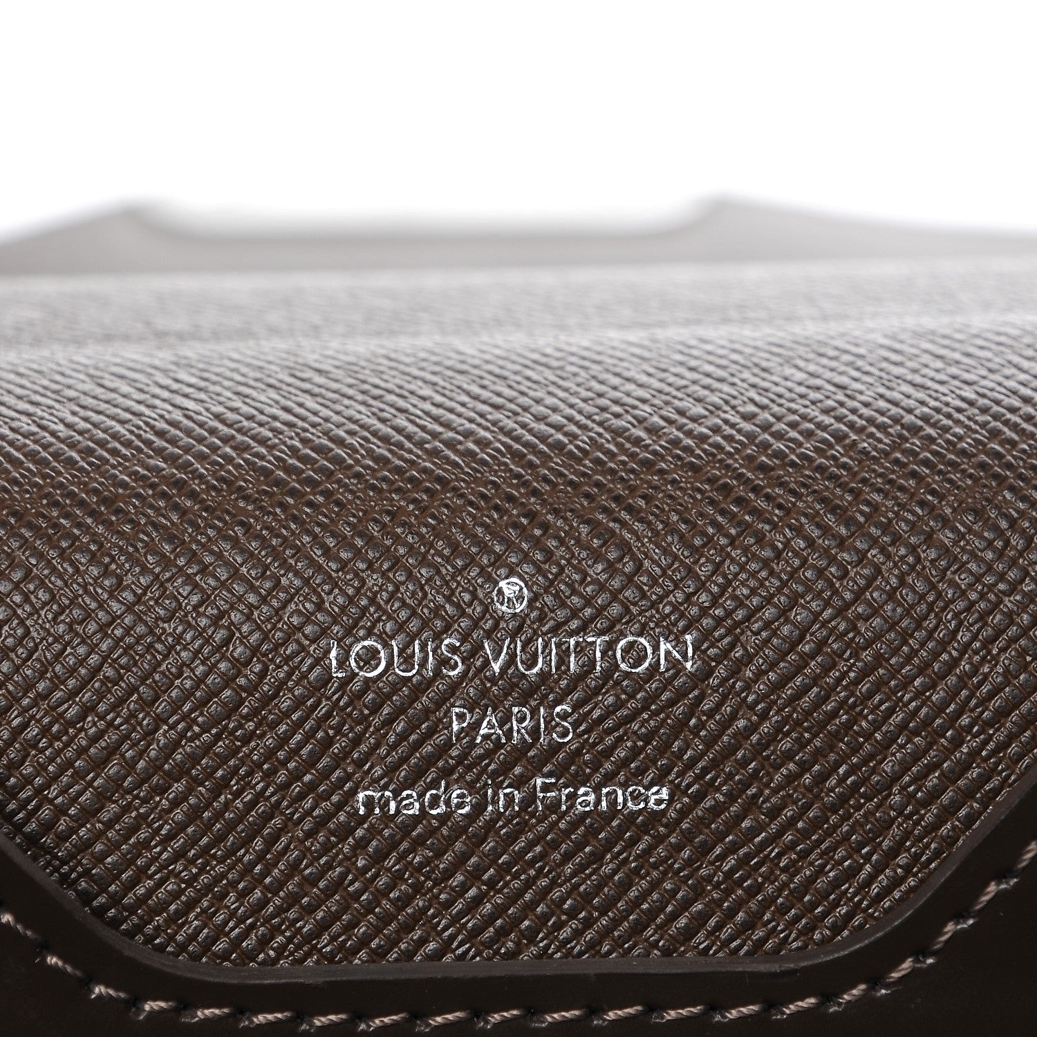 Louis Vuitton Taiga Robusto 1 Compartment Briefcase Grizzli 6 of 7