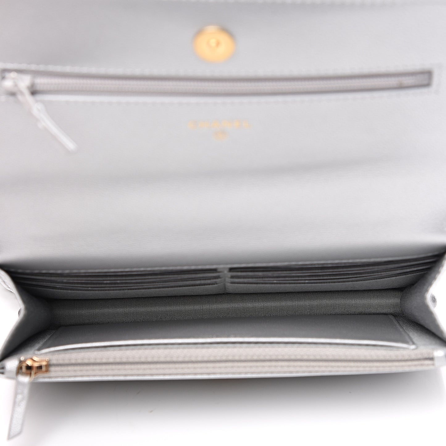Metallic Goatskin Quilted 19 Wallet On Chain WOC Silver