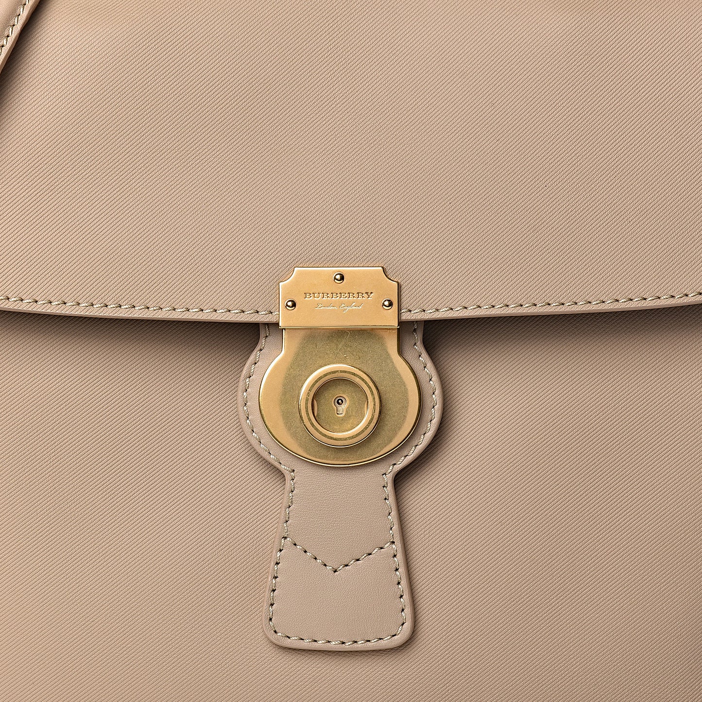 Trench Calfskin Large DK88 Top Handle Bag Honey