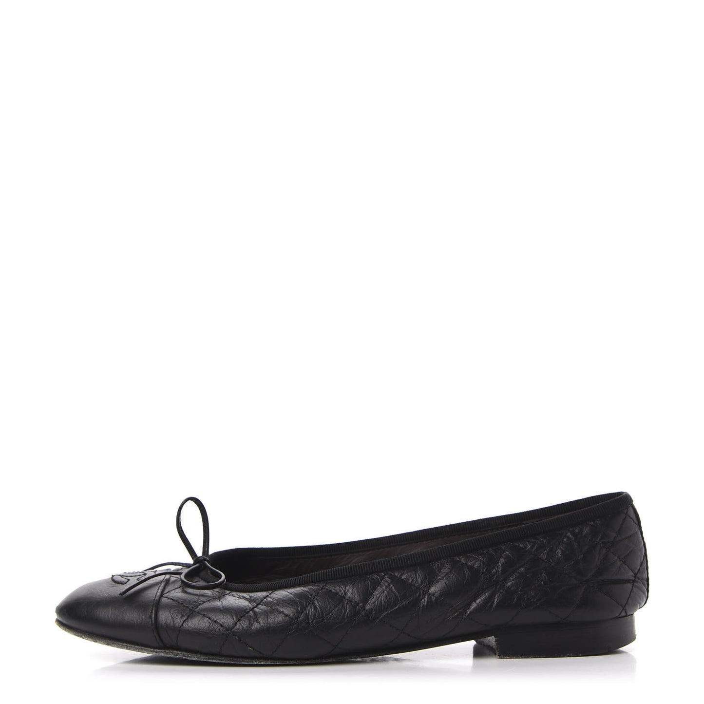 Aged Calfskin Quilted CC Cap Toe Ballerina Flats 39 Black