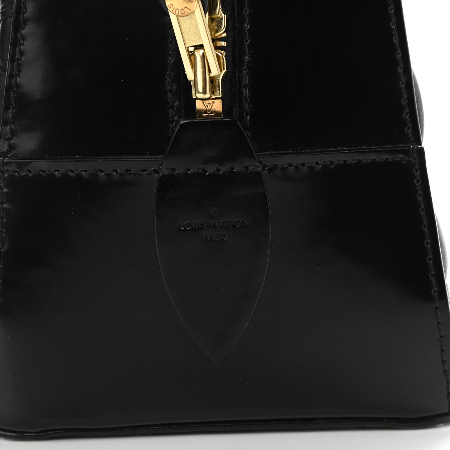 Lambskin Malletage Dora PM Black