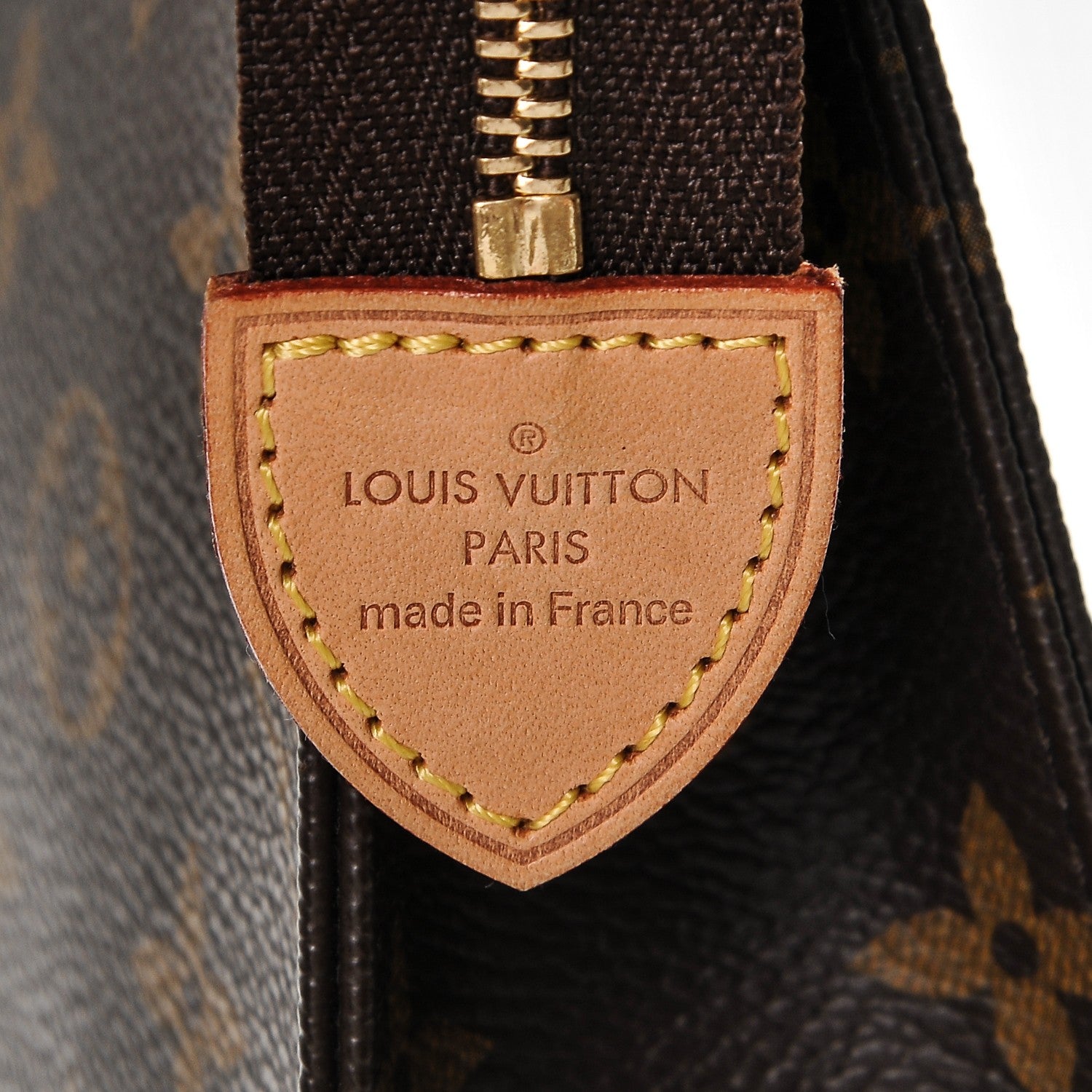Louis Vuitton Monogram Toiletry Pouch 19 5 of 6