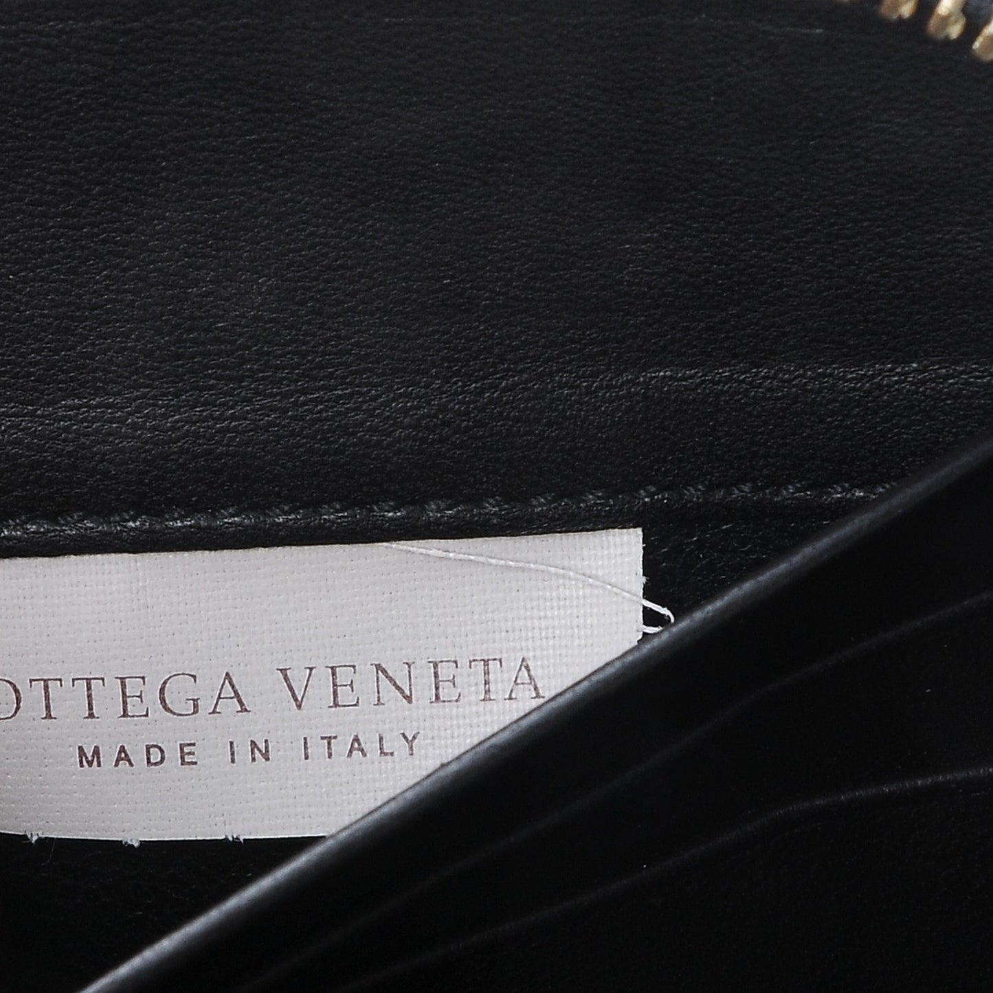 Nappa Intrecciato Zip Around Chain Wallet Nero Black