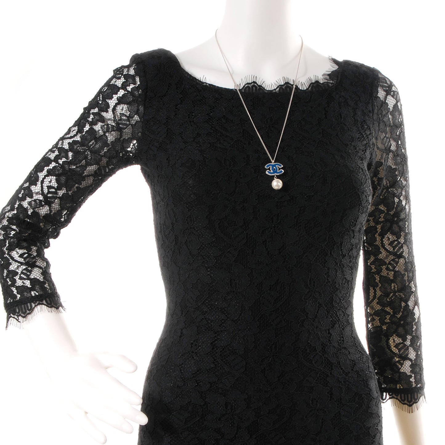 Resin CC Pearl Drop Necklace Blue