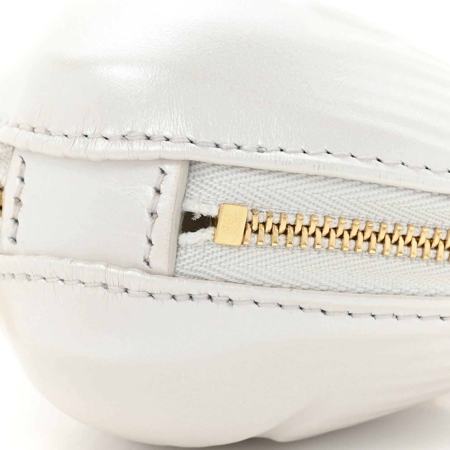 Cowhide By The Pool Shell Coin Purse White