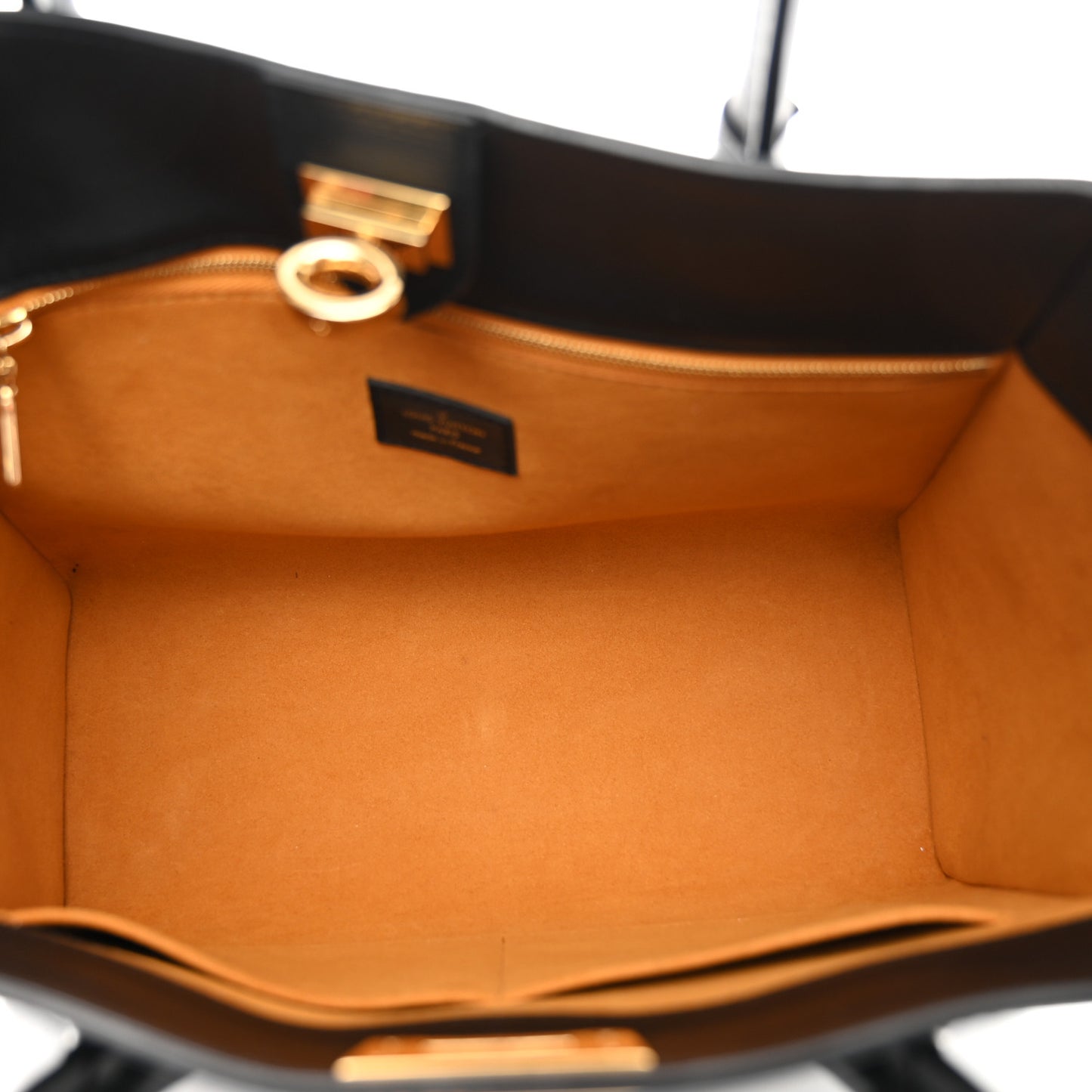 Calfskin Monogram Tufting On My Side Black