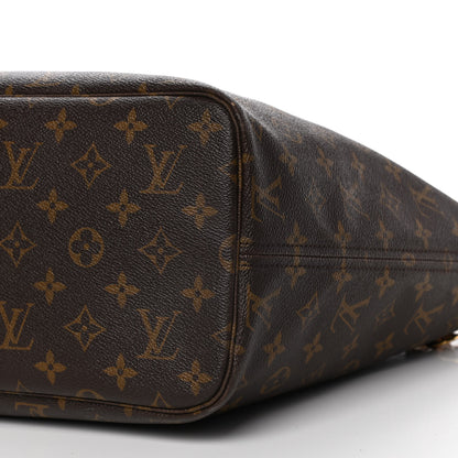 Louis Vuitton Monogram Neverfull MM 9 of 21