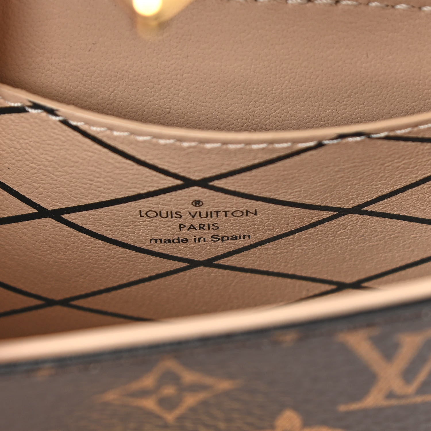 Louis Vuitton Monogram Essential Trunk Black 6 of 7