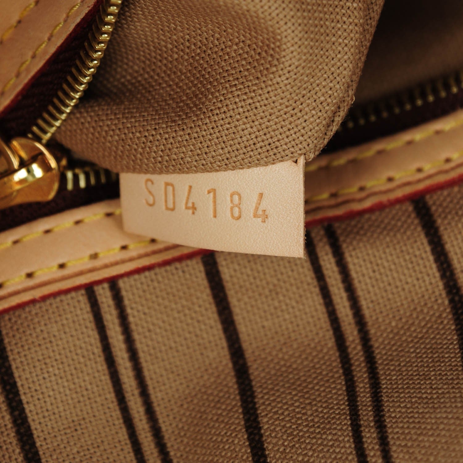 Louis Vuitton Monogram Delightful PM 9 of 9