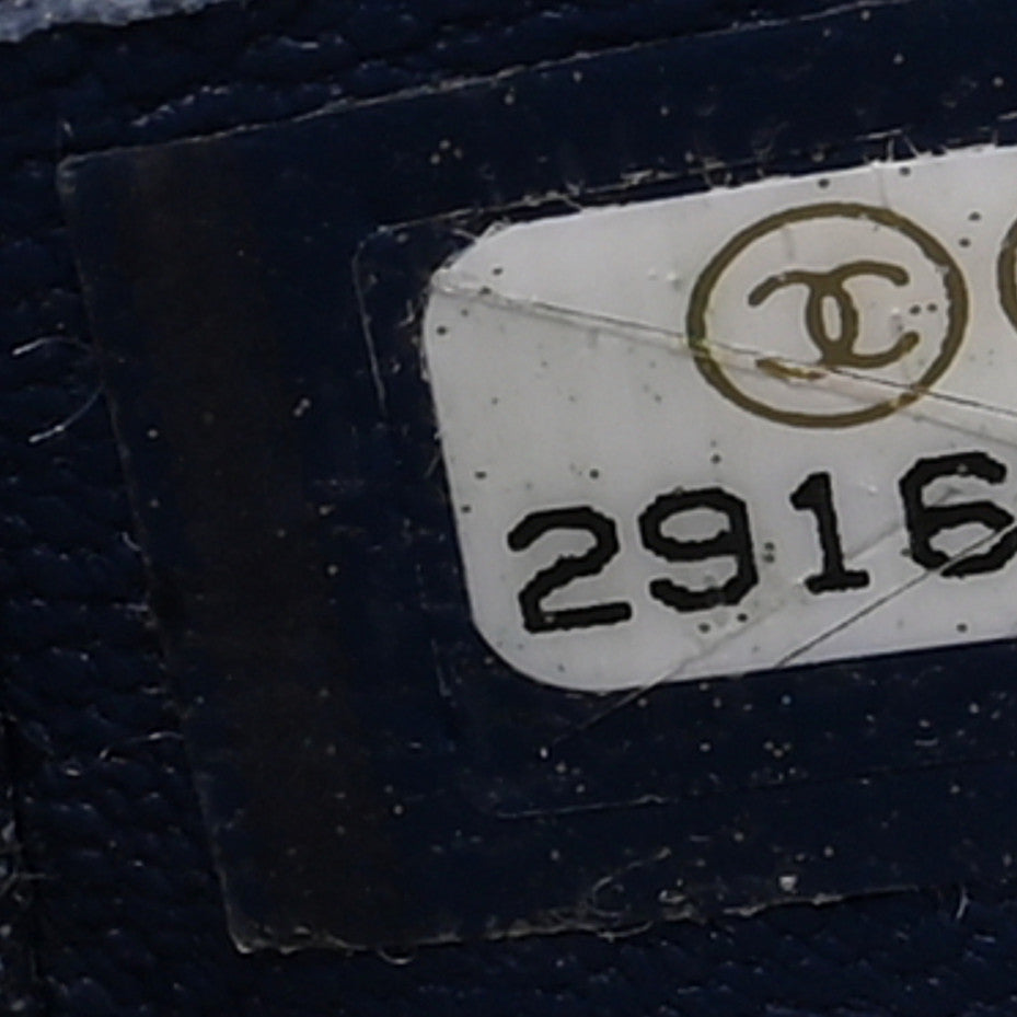 Lambskin Resin Elegant Chain Vanity Case Red