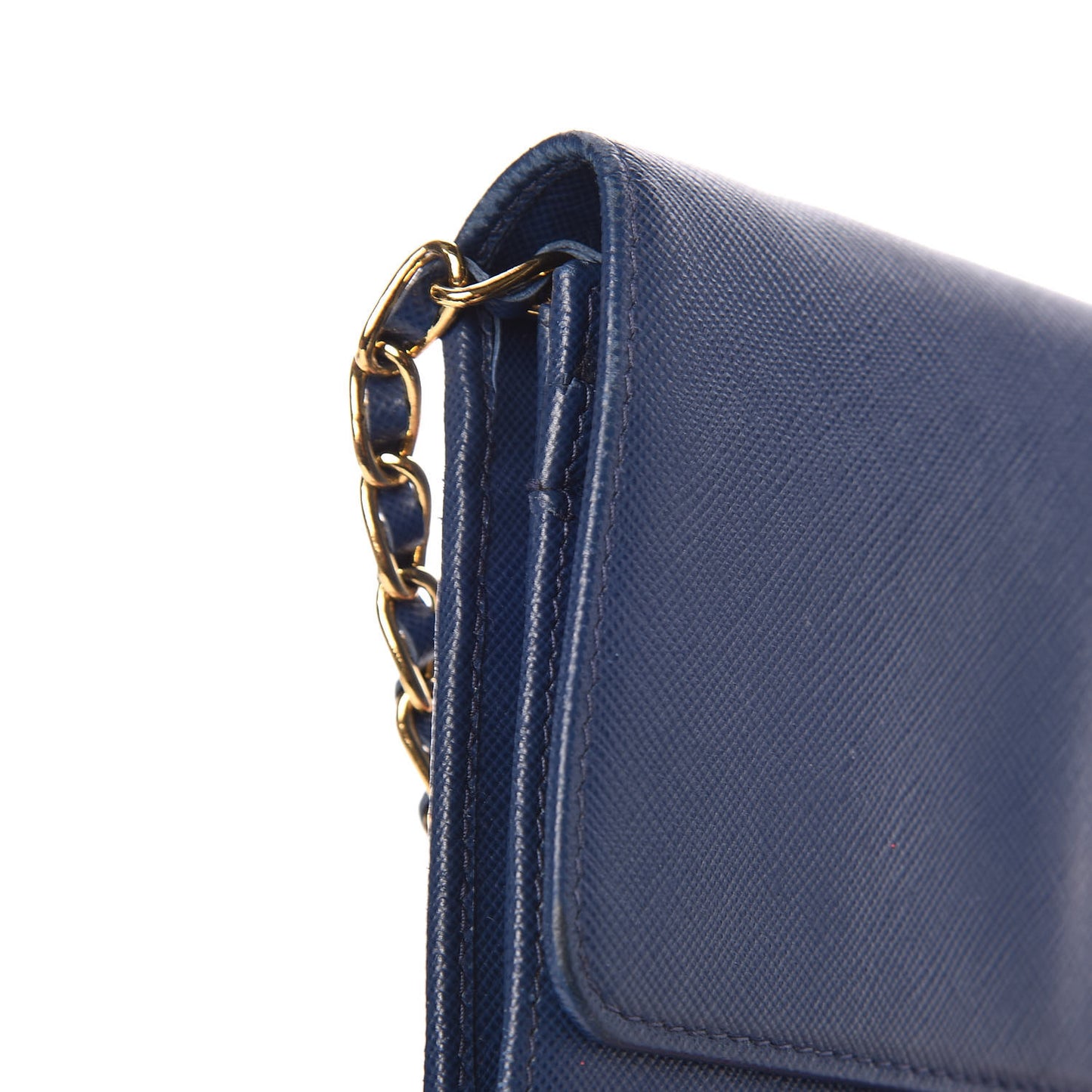 Saffiano Metal Oro Chain Wallet Bleuette
