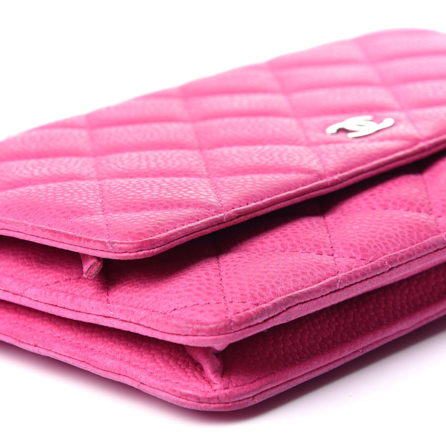 Iridescent Caviar Quilted Wallet on Chain WOC Pink