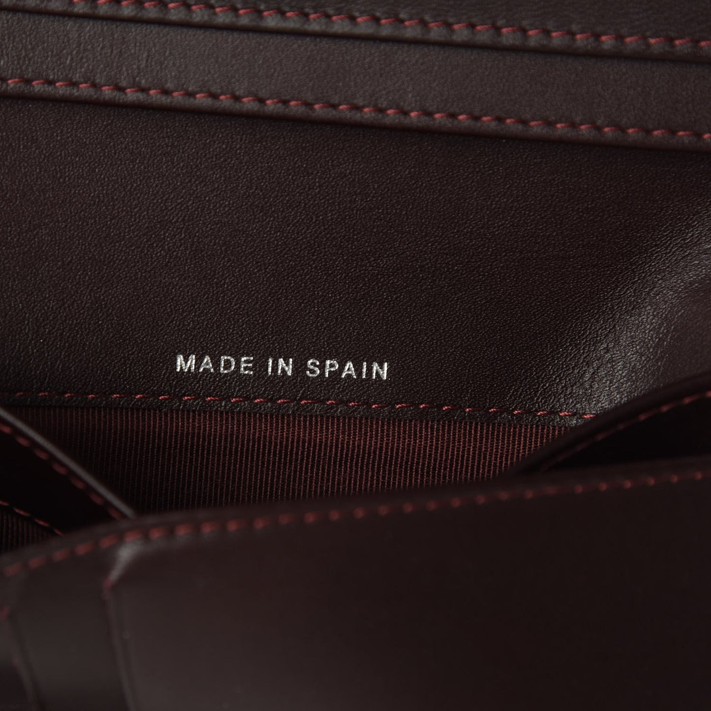 Caviar Quilted Zipped Pocket Wallet Black