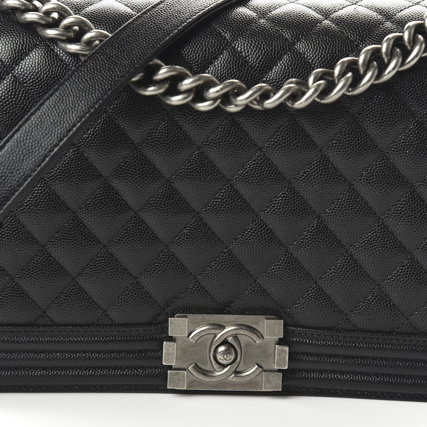 Caviar Quilted New Medium Boy Flap Black