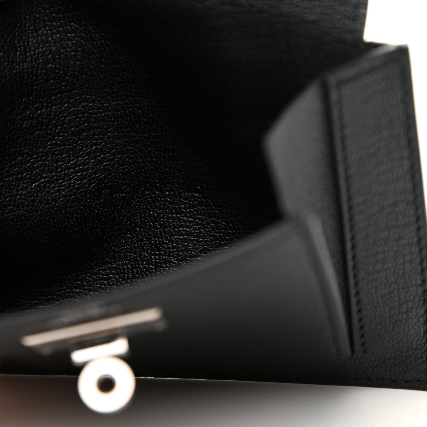 Chevre Mysore Kelly Pocket Compact Wallet Black