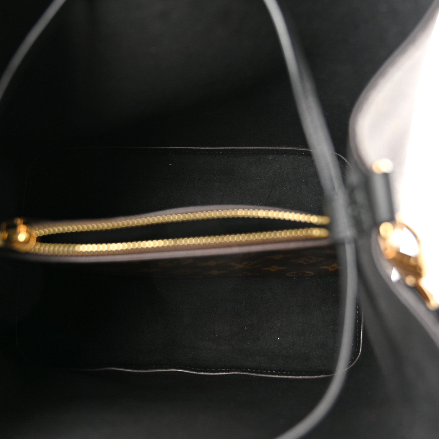Louis Vuitton Monogram Neonoe MM Black 5 of 9