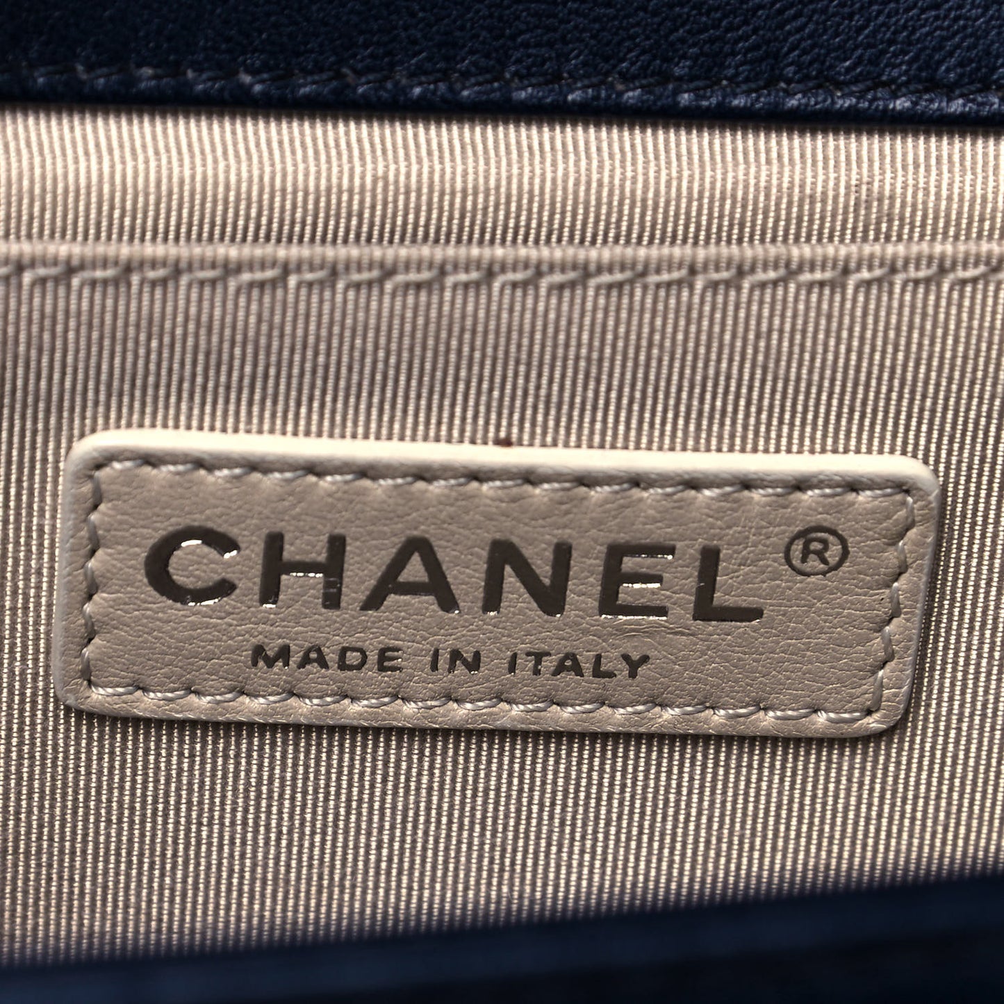 Lambskin Perforated Medium Boy Flap Navy