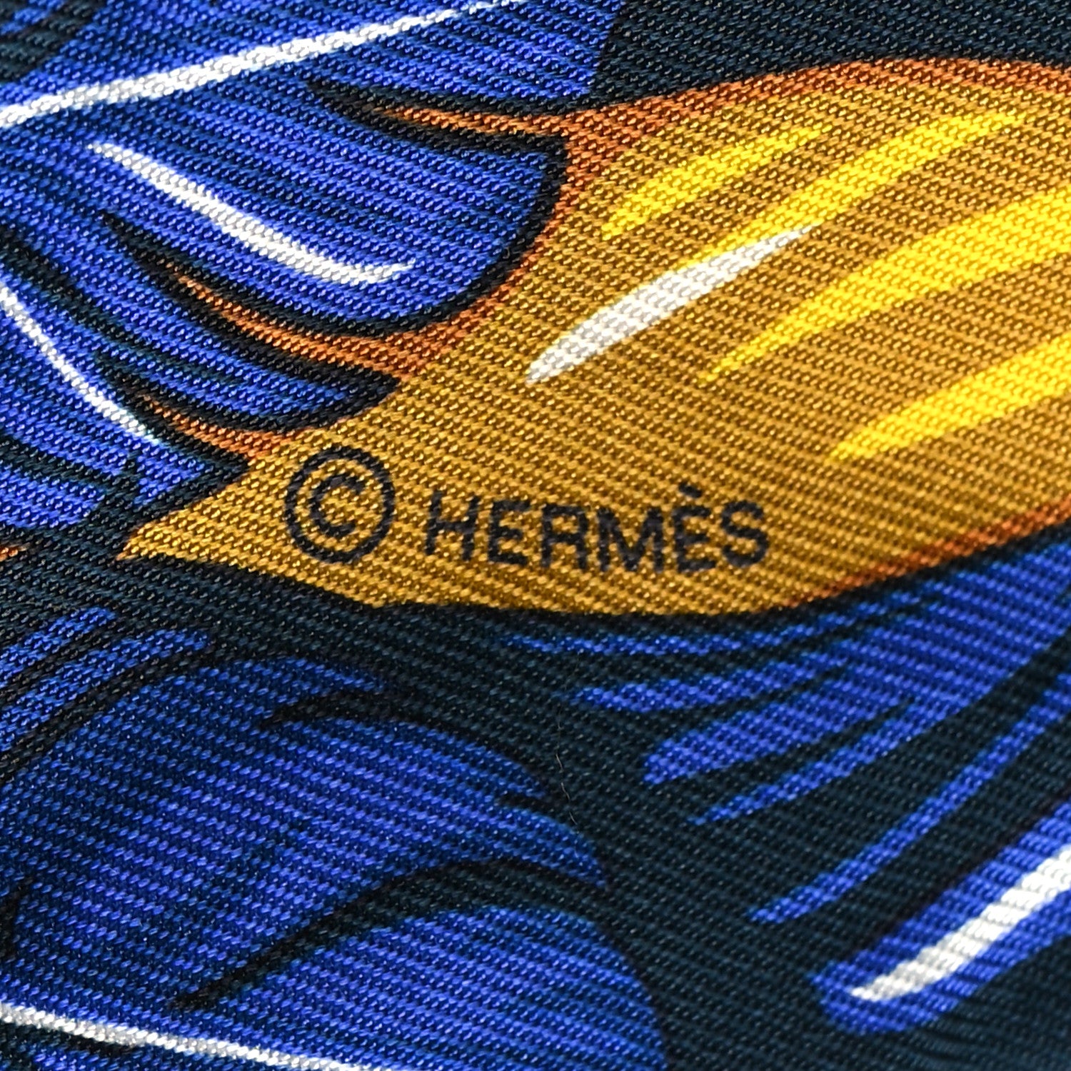 Hermes Silk La Danse Pacifique Twilly Bleu Nuit Jaune Vif 4 of 5