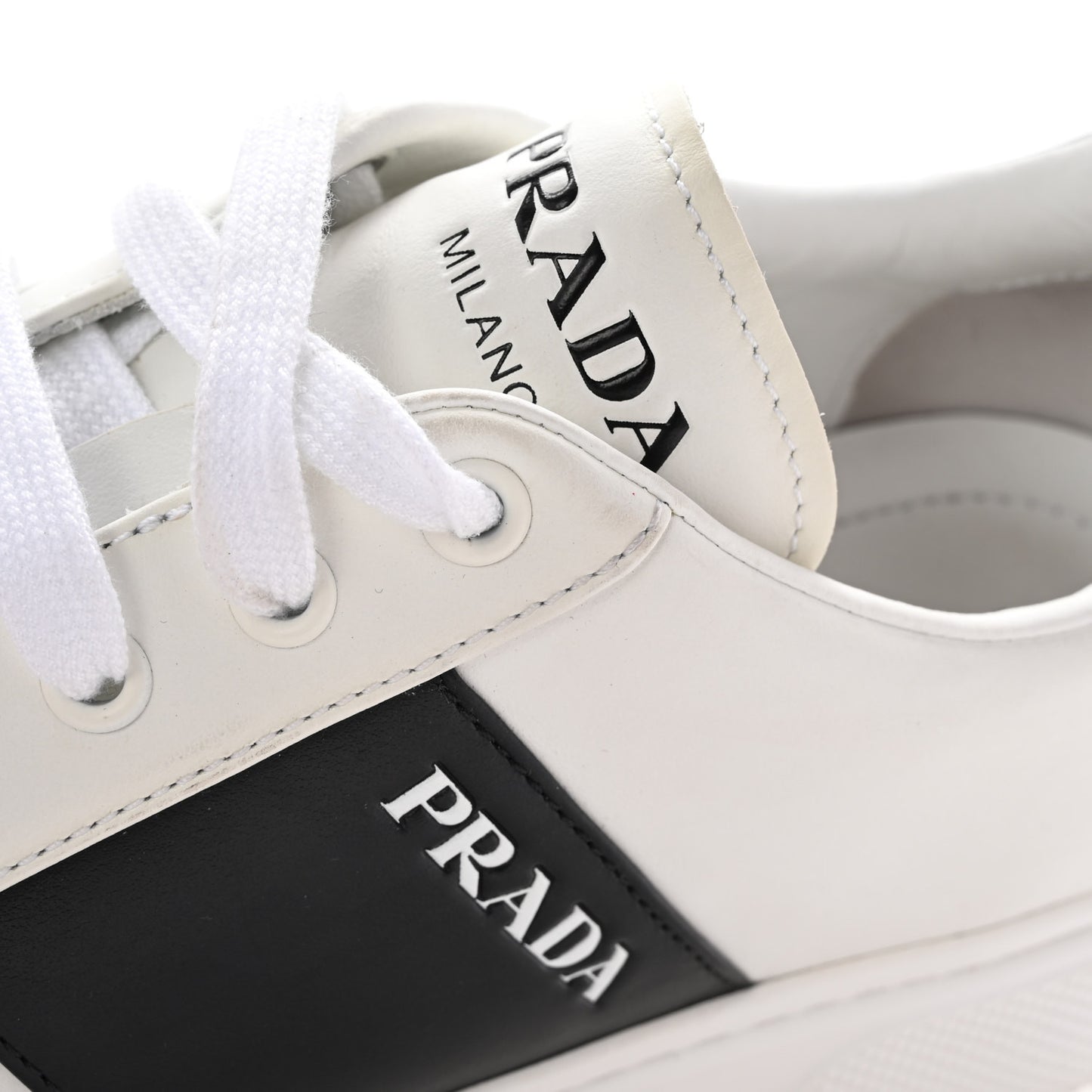 Vitello Soft Logo 45mm Platform Sneakers 39 White Black
