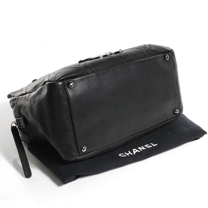 Chanel Calfskin Small Diamond Stitch Tote Black 4 of 7
