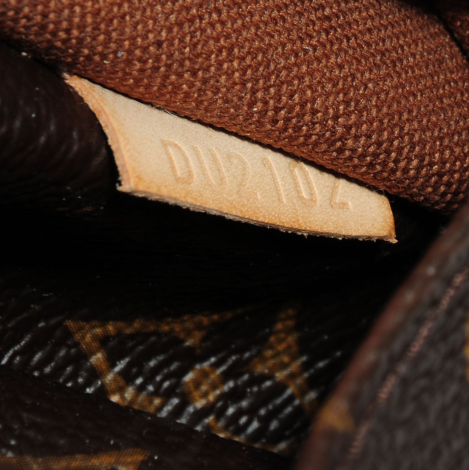 Louis Vuitton Monogram Weekender Beaubourg GM 7 of 7