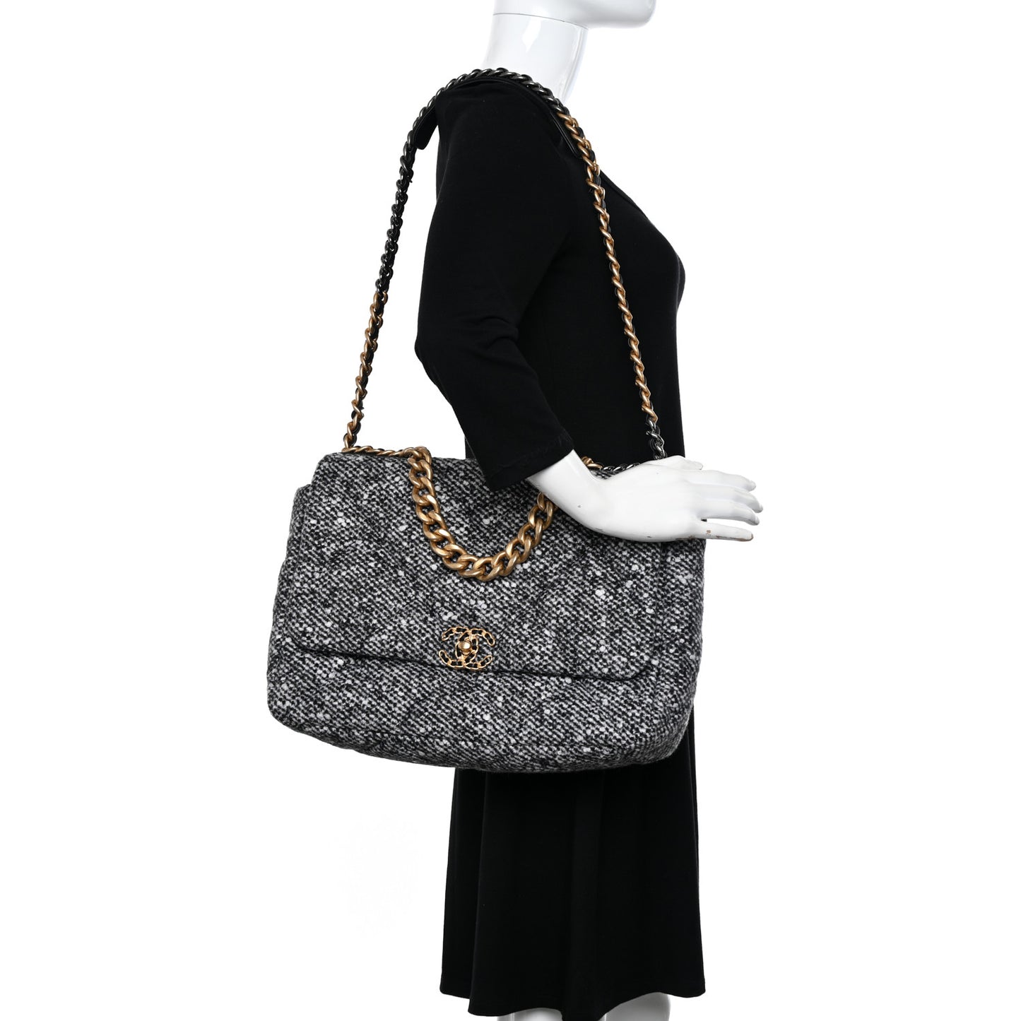 Tweed Quilted Maxi Chanel 19 Flap Black White