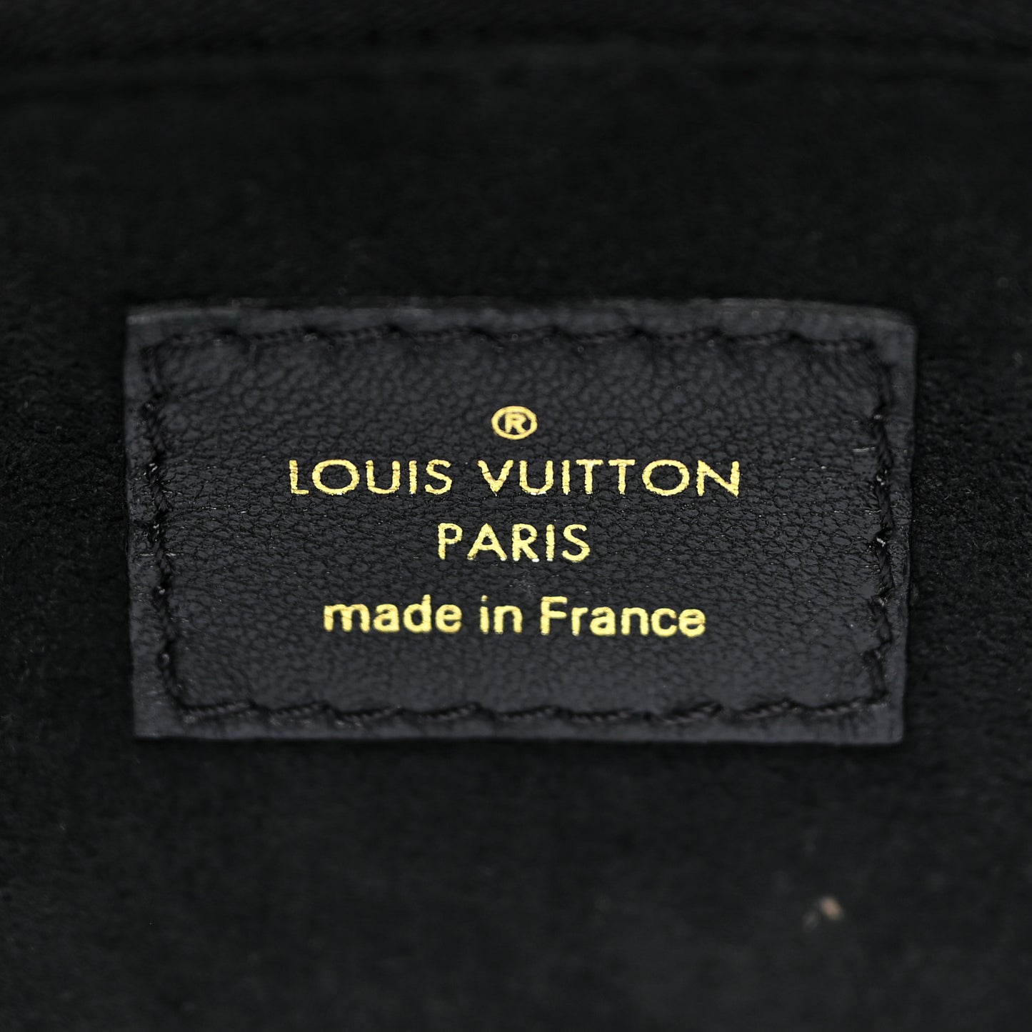 Monogram Double V Black