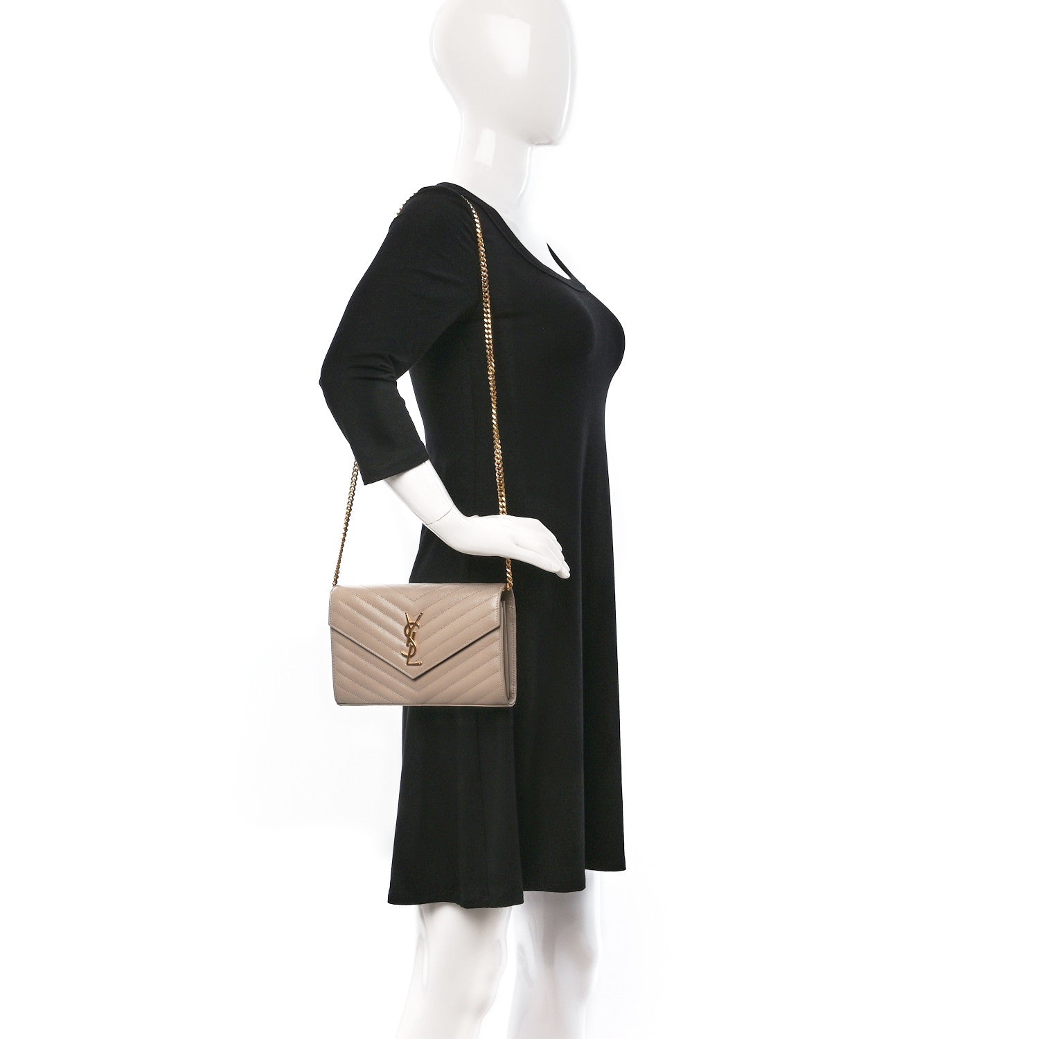 Saint Laurent Grain De Poudre Matelasse Chevron Monogram Chain Wallet Nude Powder 2 of 8