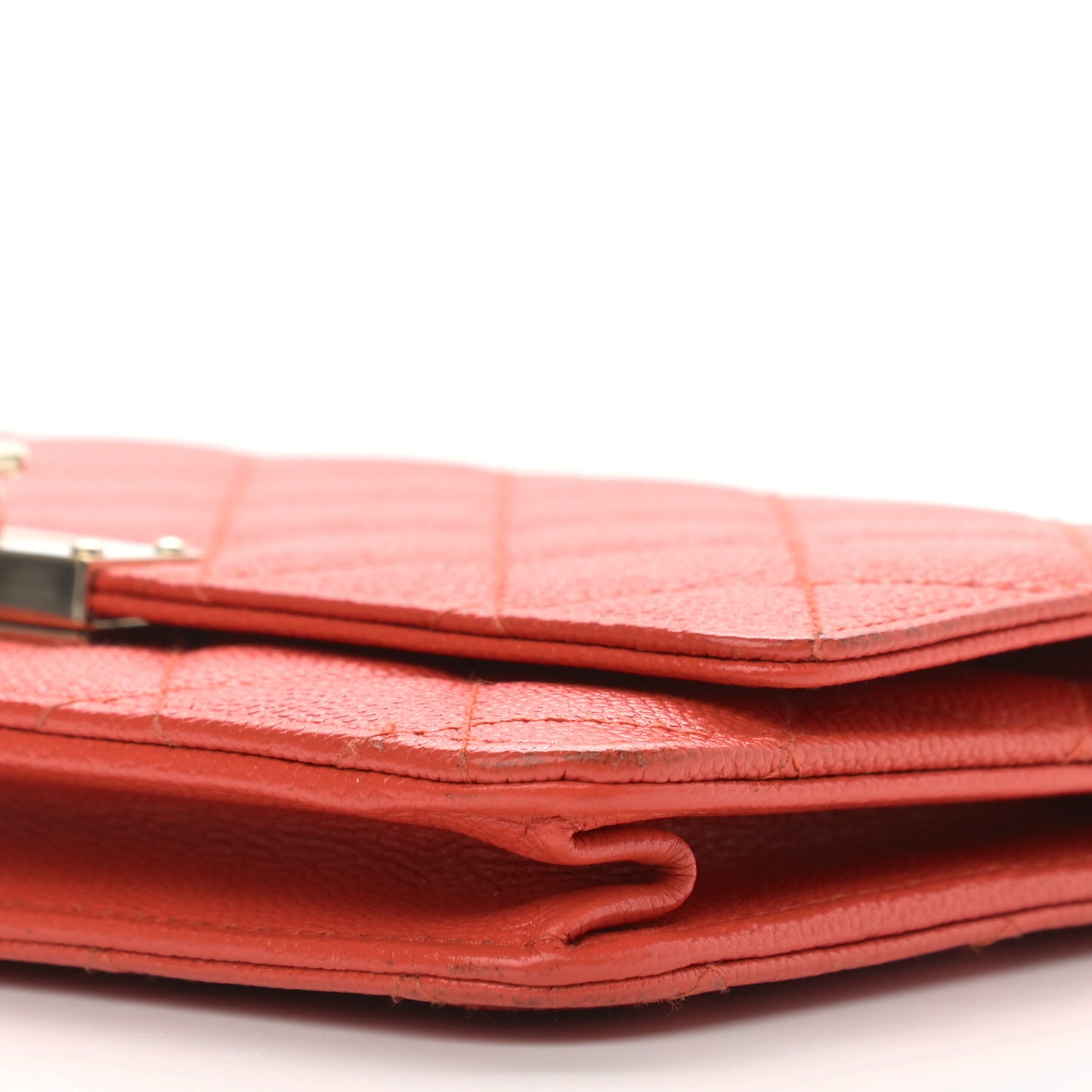 Caviar Quilted Golden Class Wallet On Chain WOC Red