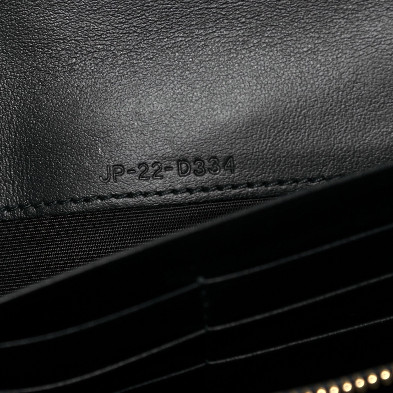 Salvatore Ferragamo Calfskin Quilted Continental Wallet Black 7 of 9