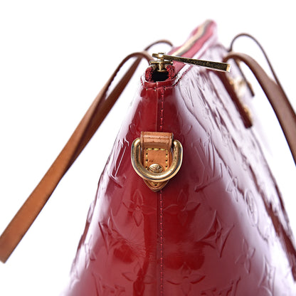 Louis Vuitton Vernis Bellevue GM Pomme D'Amour 13 of 19