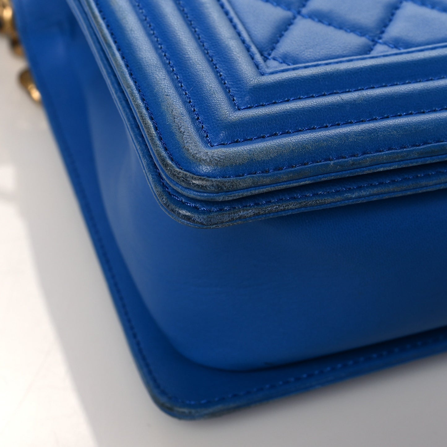Lambskin Quilted New Medium Boy Flap Blue