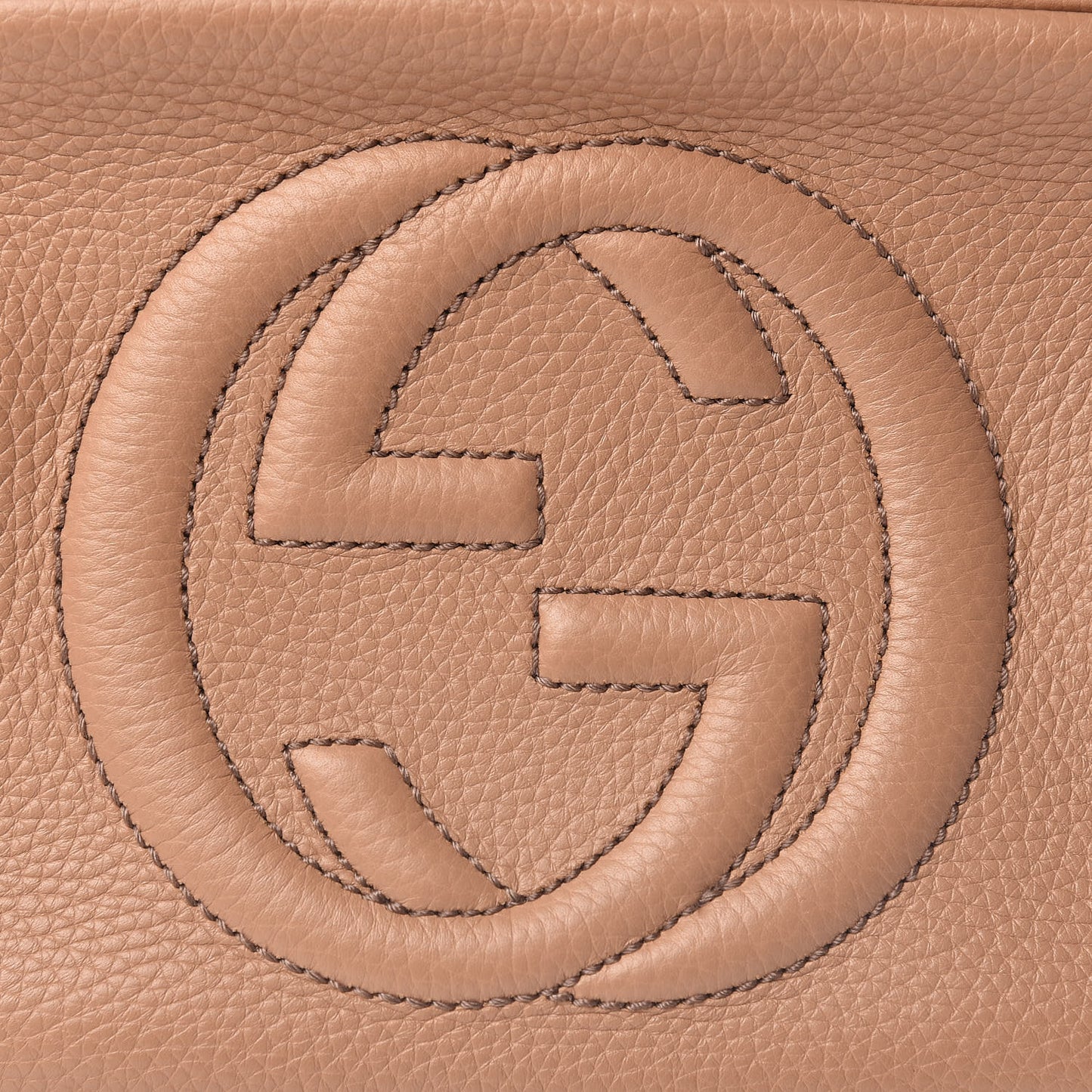 Pebbled Calfskin Small Soho Disco Bag Camelia
