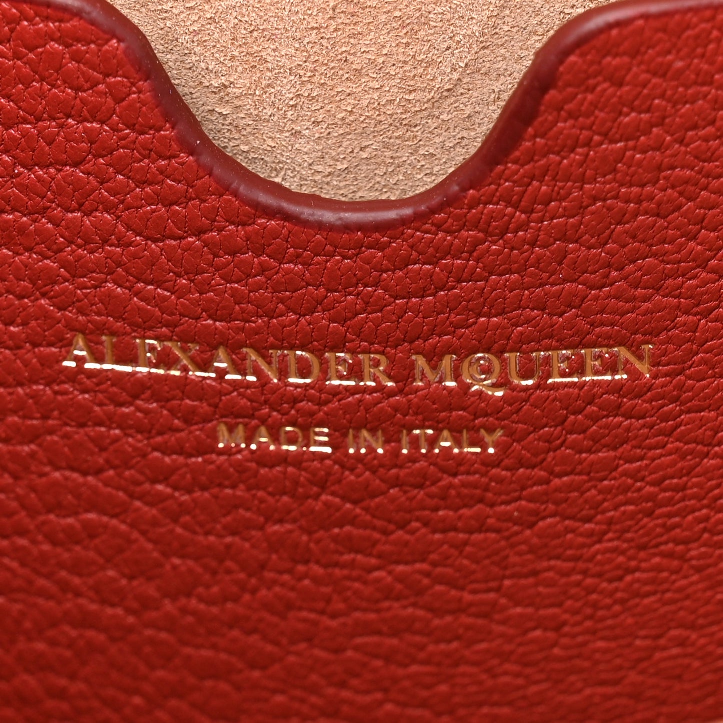 Silky Amish Grained Box Shoulder Bag 16 Lacquered Red