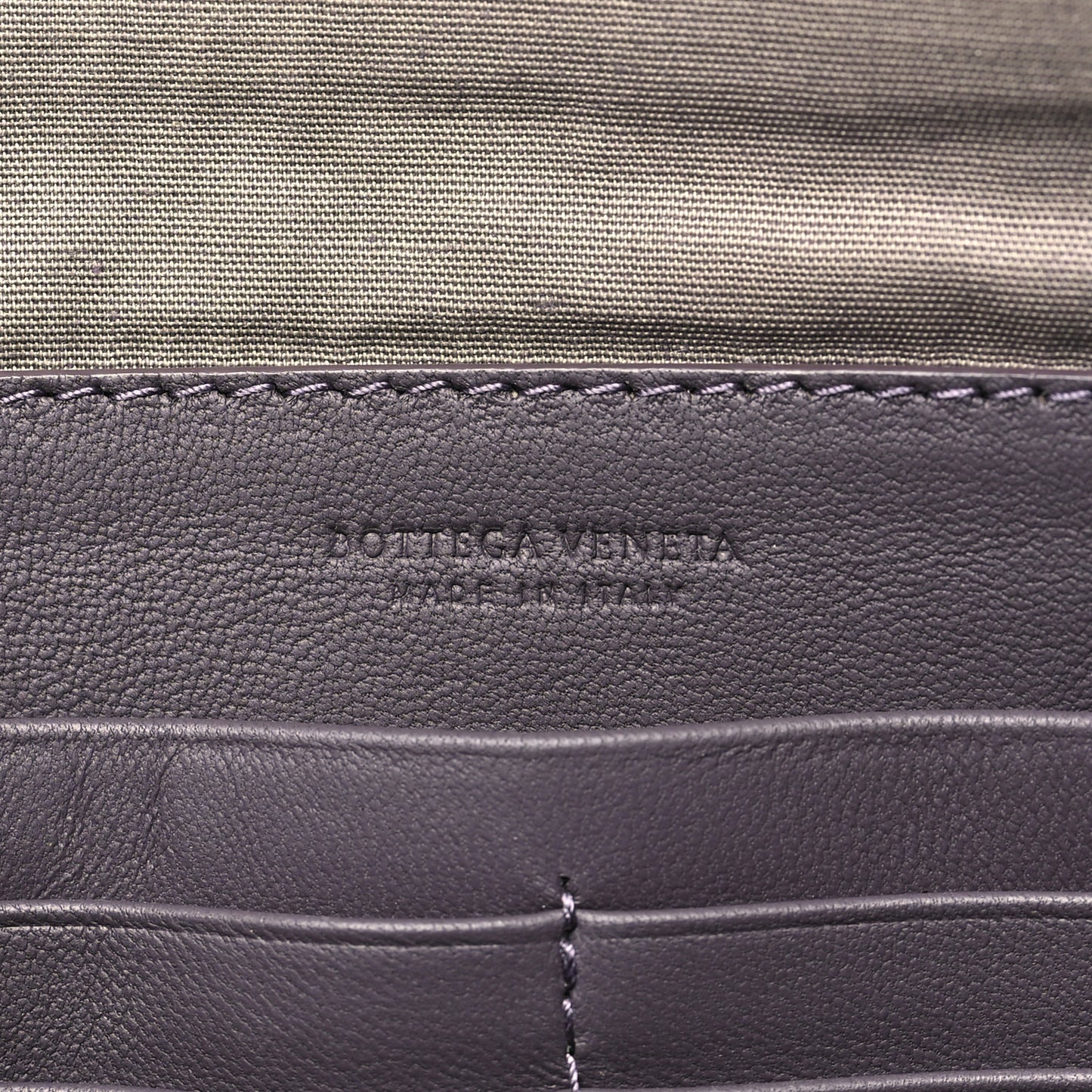 Nappa Intrecciato Large Flat Zip Biletto Pouch Quetsche